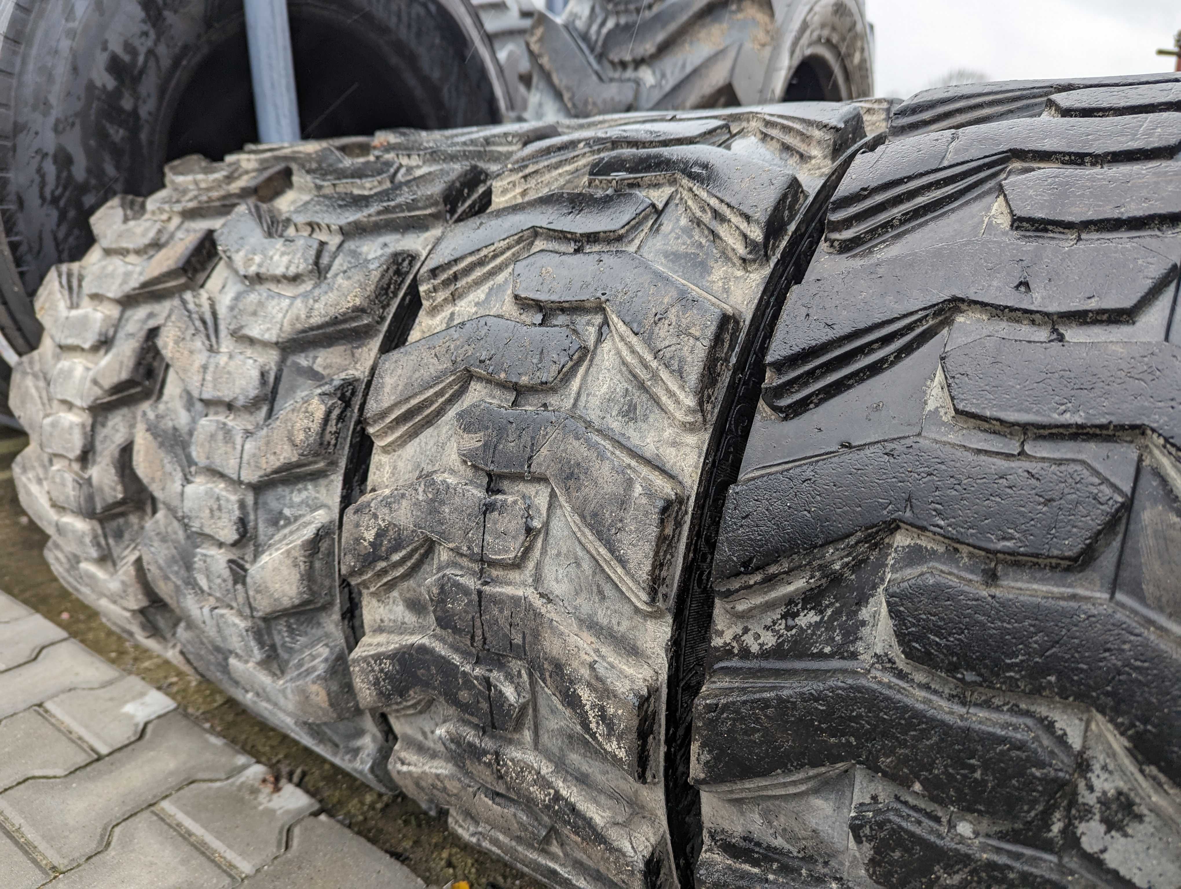 27x10.50-15 BKT Widewall H.D.