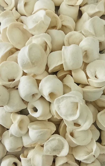 Ręcznie robione pierogi, uszka, krokiety, gołąbki, ciasta, catering