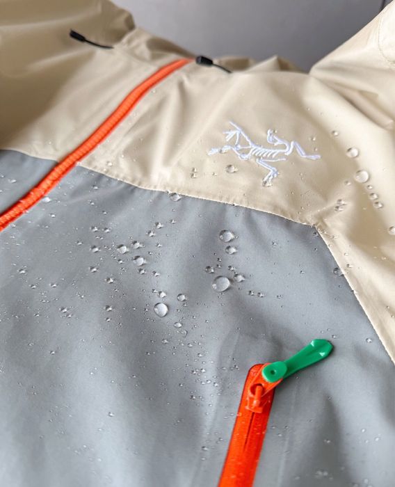 Куртка Arcteryx нова
