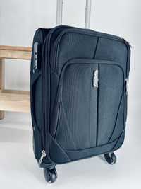 Nowa walizka materiałowa kabinowa