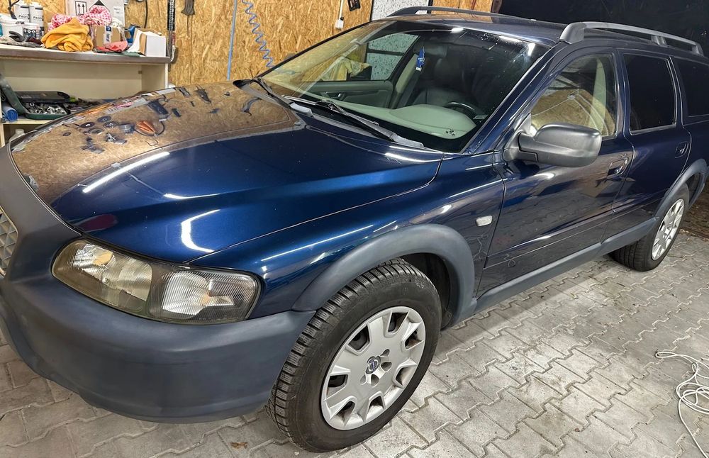 Volvo V70 Kultowe już Volvo XC70 Mały przebieg!!! Jedyny Taki