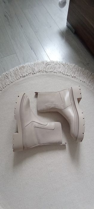 Botki sztyblety Mango