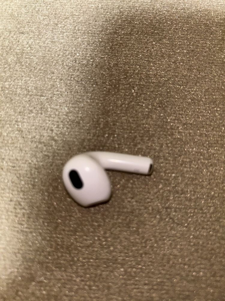 Правий навушник для Apple AirPods 3