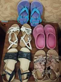 Босоніжки, сандалі, шльопки, вєтнамки. Розмір 24 - 27 для дівчинки