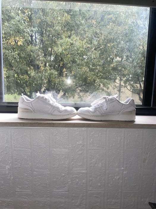 Vendo Sapatilhas Lacoste com Algum uso