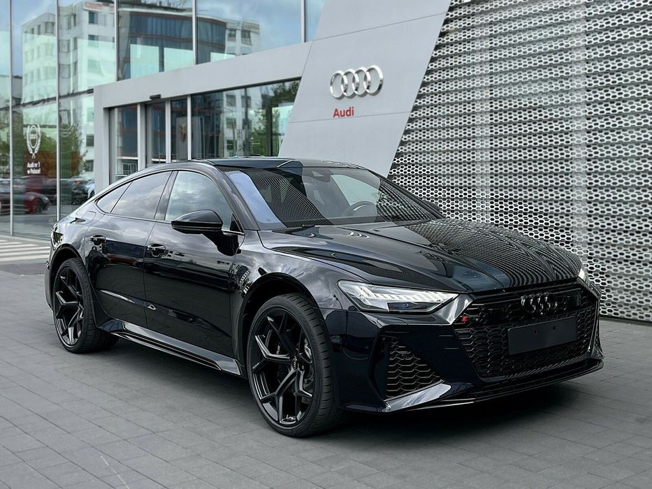 Audi RS7 Sportback Cena katalogowa: 856 750,00 zł