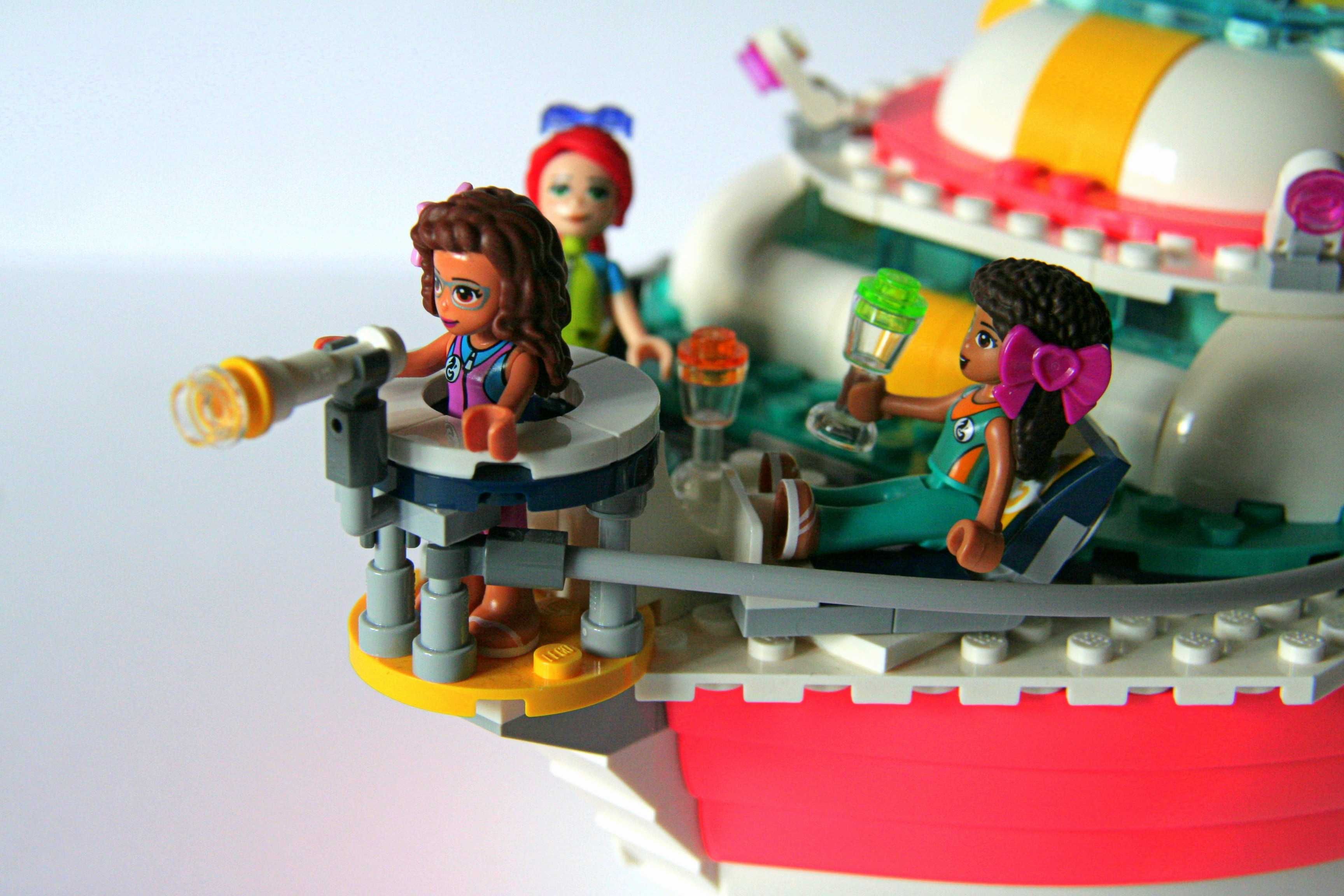 LEGO Friends - Łódź ratunkowa (nr 41381)