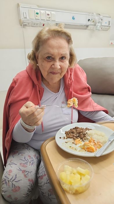 Acompanhante de idosas