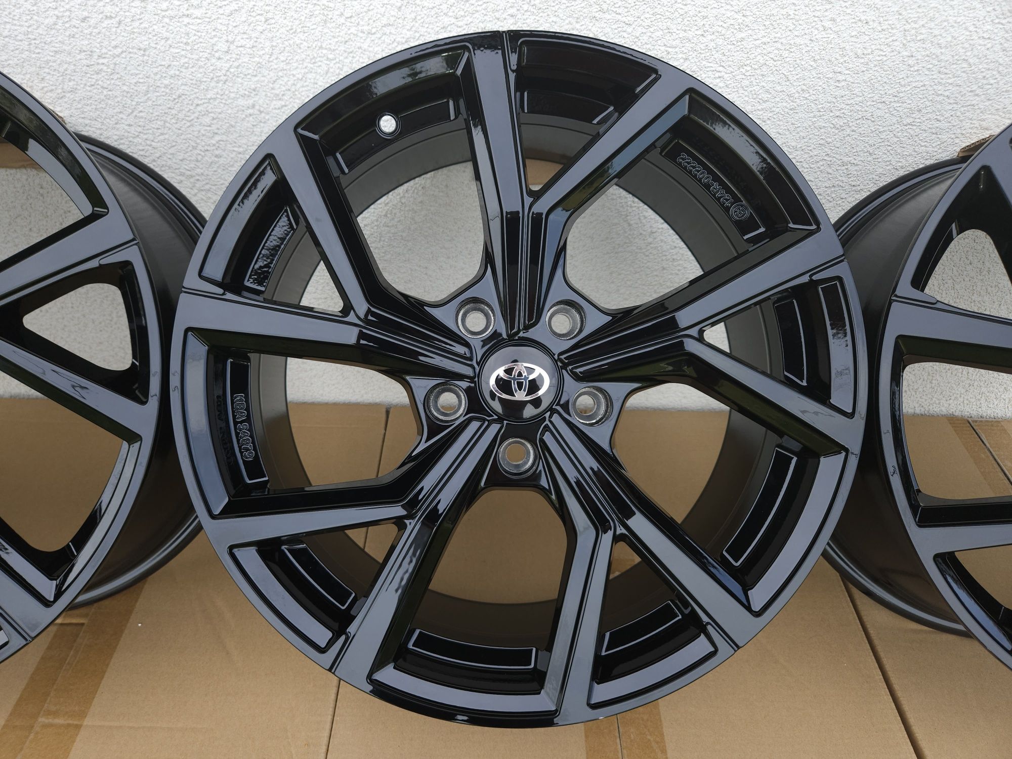 TOYOTA C-HR II 17 " Nowe 5x114,3 RAV4 Corolla Cross CHR Felgi Czarne