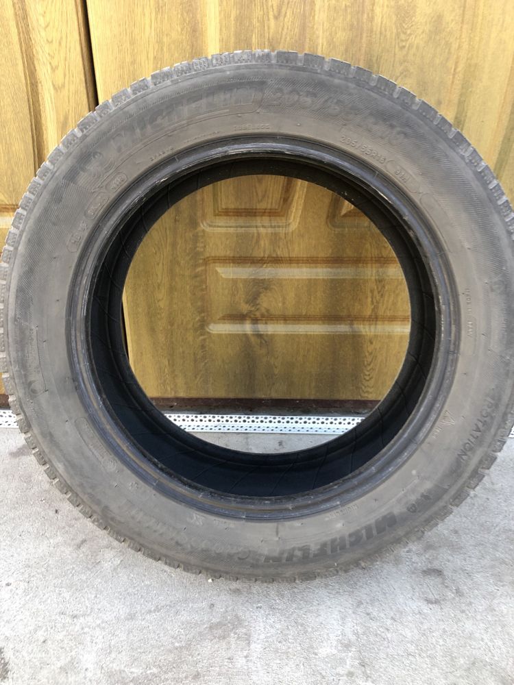 Шини Michelin Cross Climate 205/55 R16