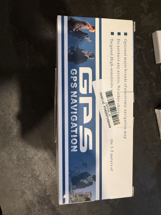 Gps навігатор в авто машину