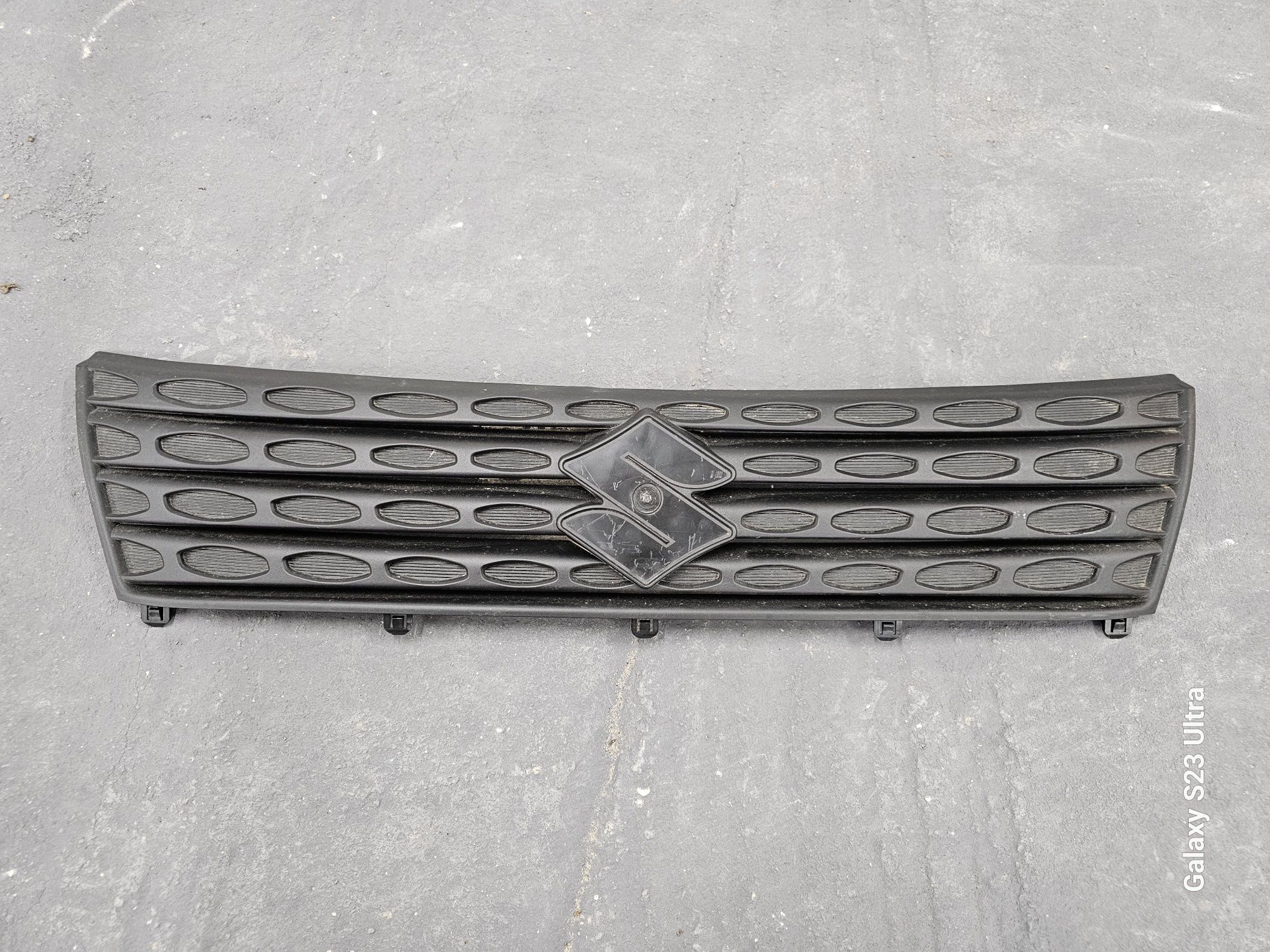 SUZUKI VITARA 2 II grill atrapa 2015-