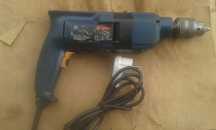 Bosch wiertarka profesionalna  701 watt lub mieszadło