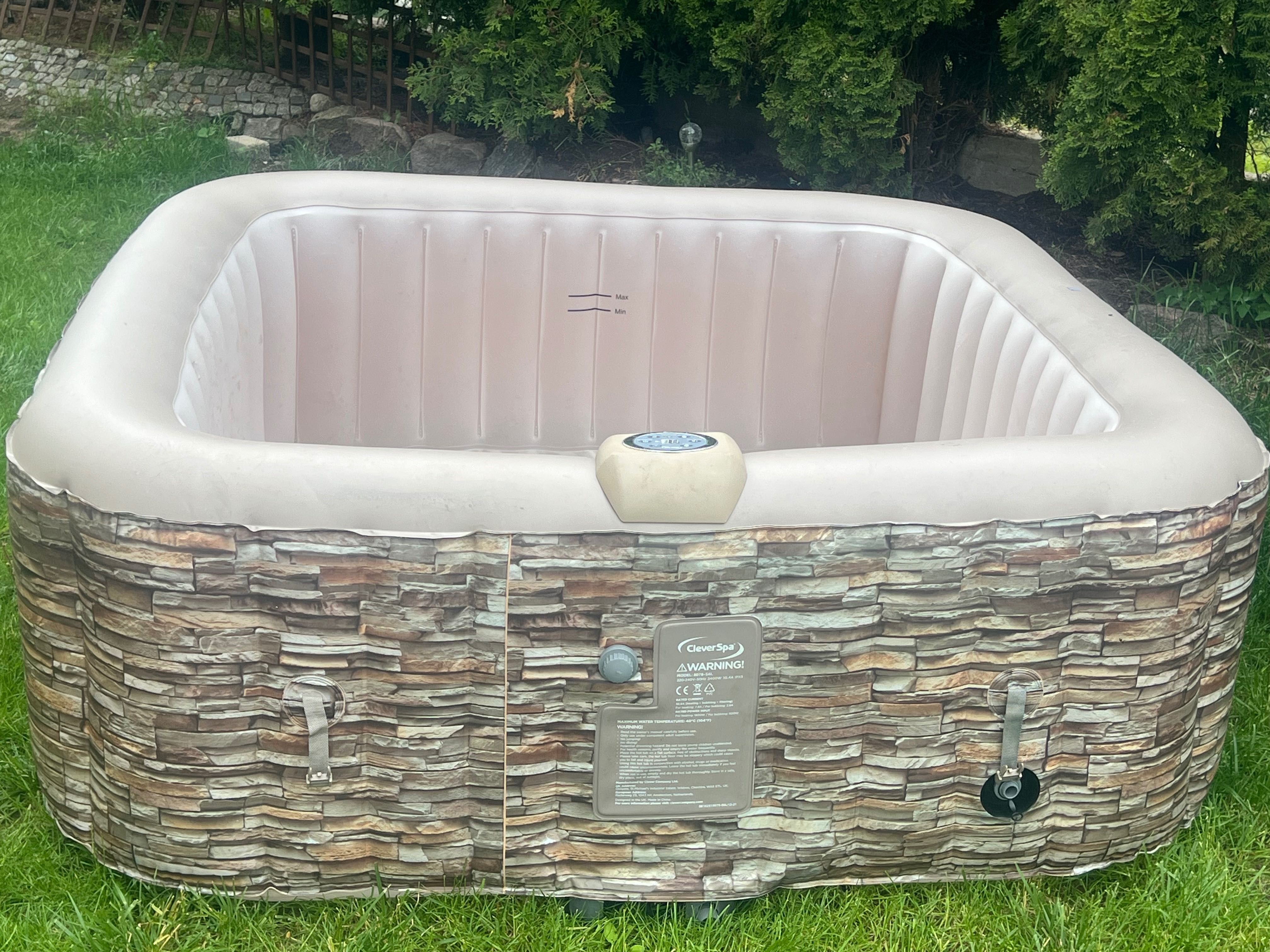 CleverSpa Sorrento jacuzzi basen dla 4-6 osób