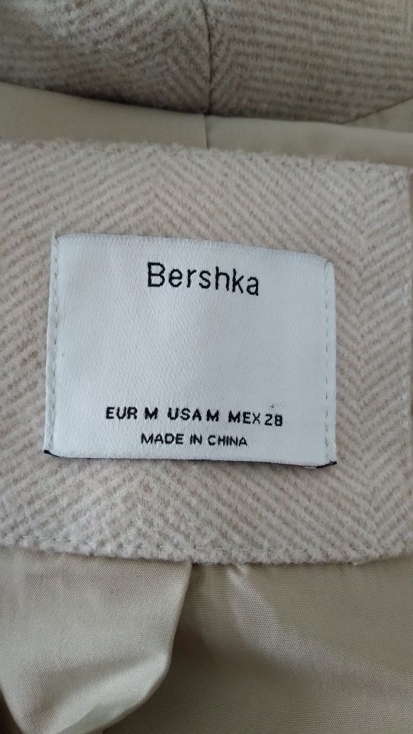Elegancki plaszyk wiosna /jesień - Bershska
