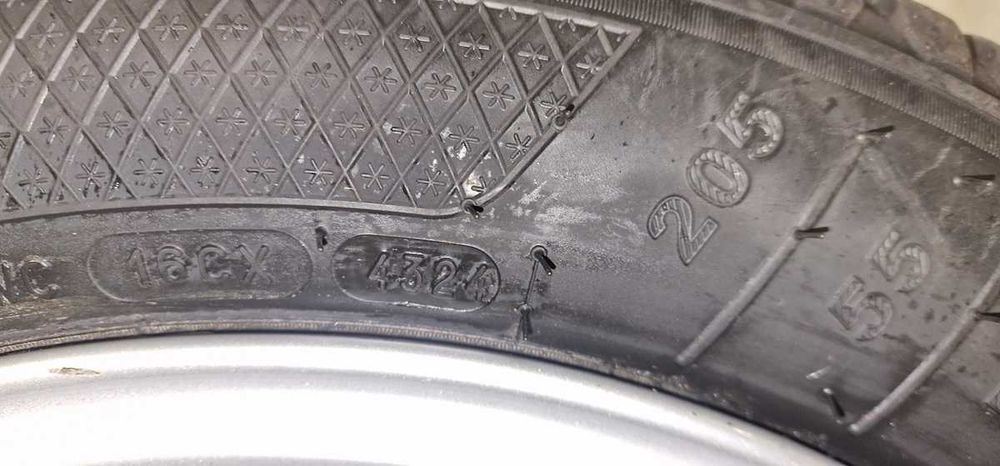 Koła 16'' VW OEM na zimowych oponach