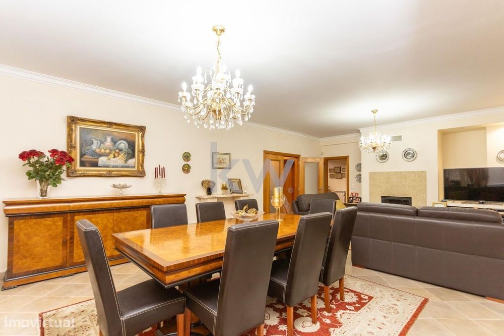 Moradia em T4  com piscina em Brejos de Azeitão