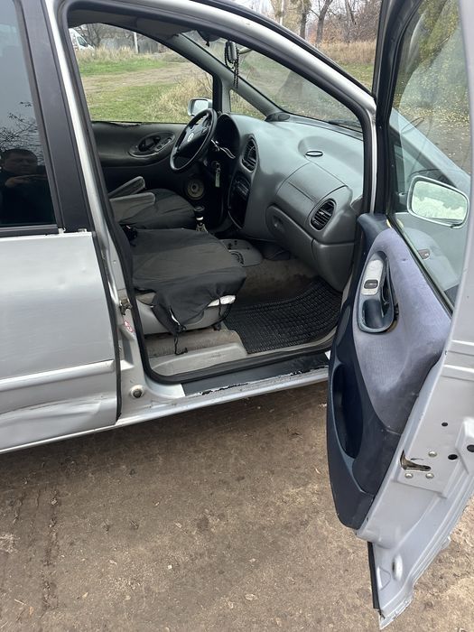 Продам Фольцваген шаран 1,9 дизель