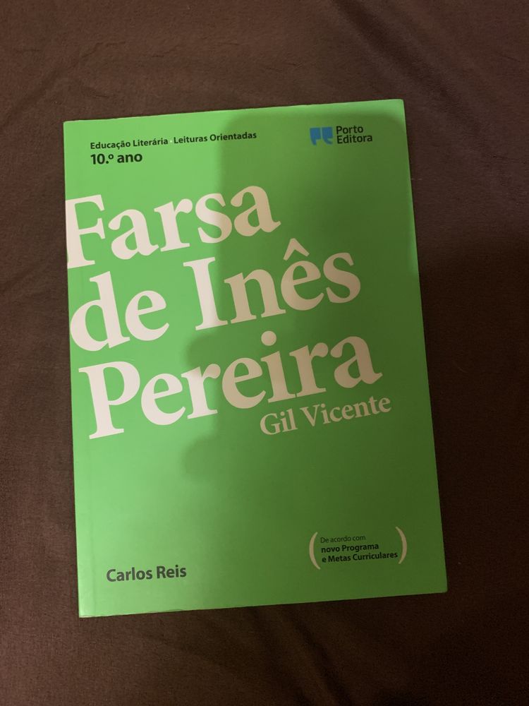 Livro de resumo farsa de ines pereira 10ano