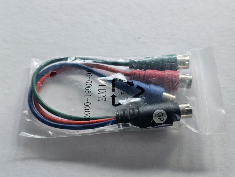 Adapter TV S-Video 7-Pin RCA