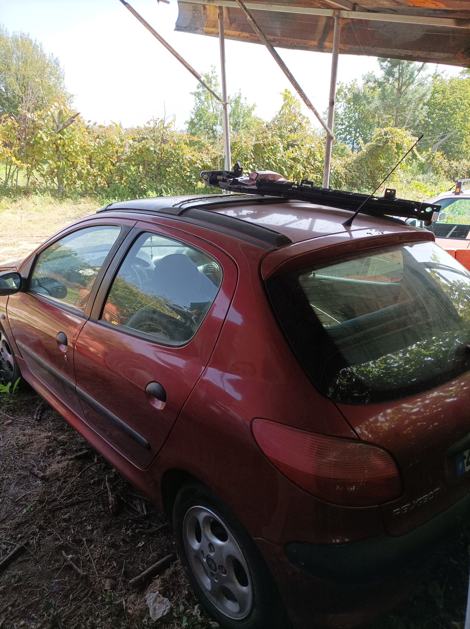 Peugeot-206..1124 gasolina para peças