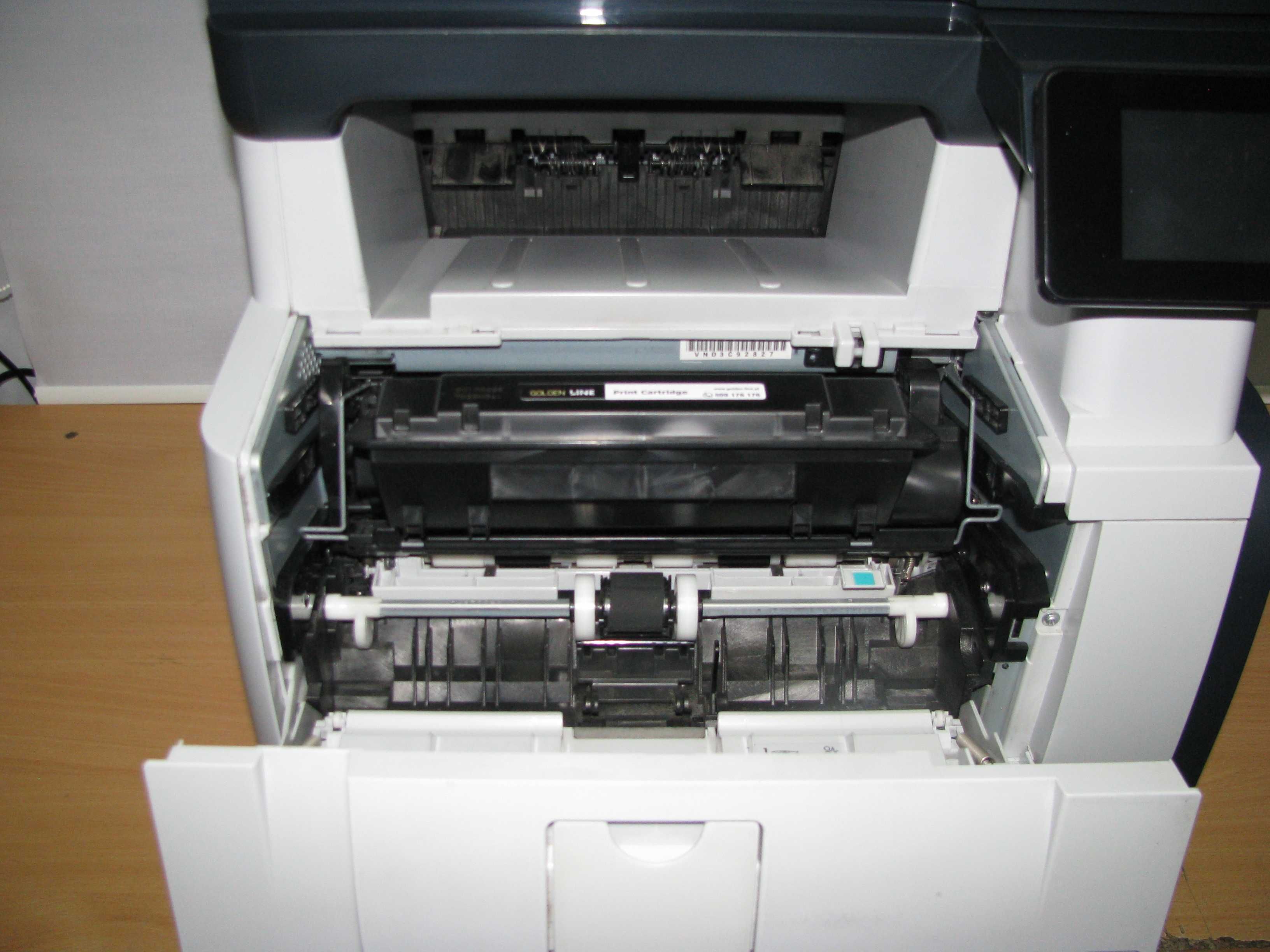 HP LaserJet Pro M521dn з Європи