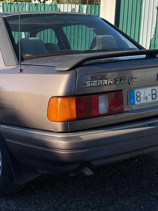 Vendo Ford Sierra 2.0