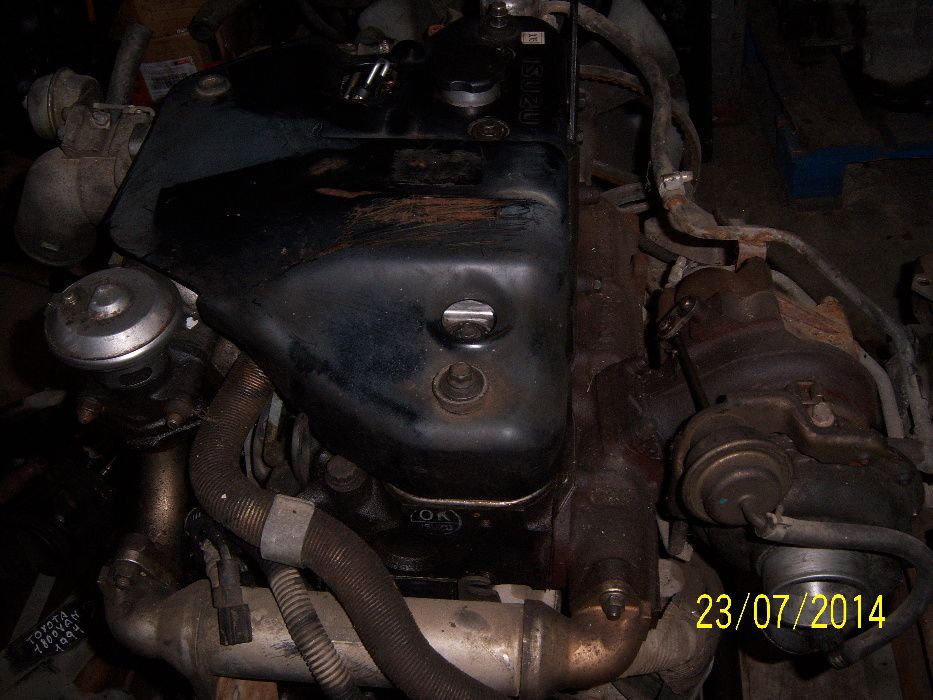 motor isuzu 3000 4.J.H.I para peças