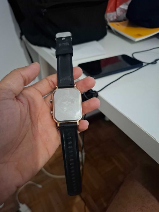 Vivo y11 mobile and  a watch for sale