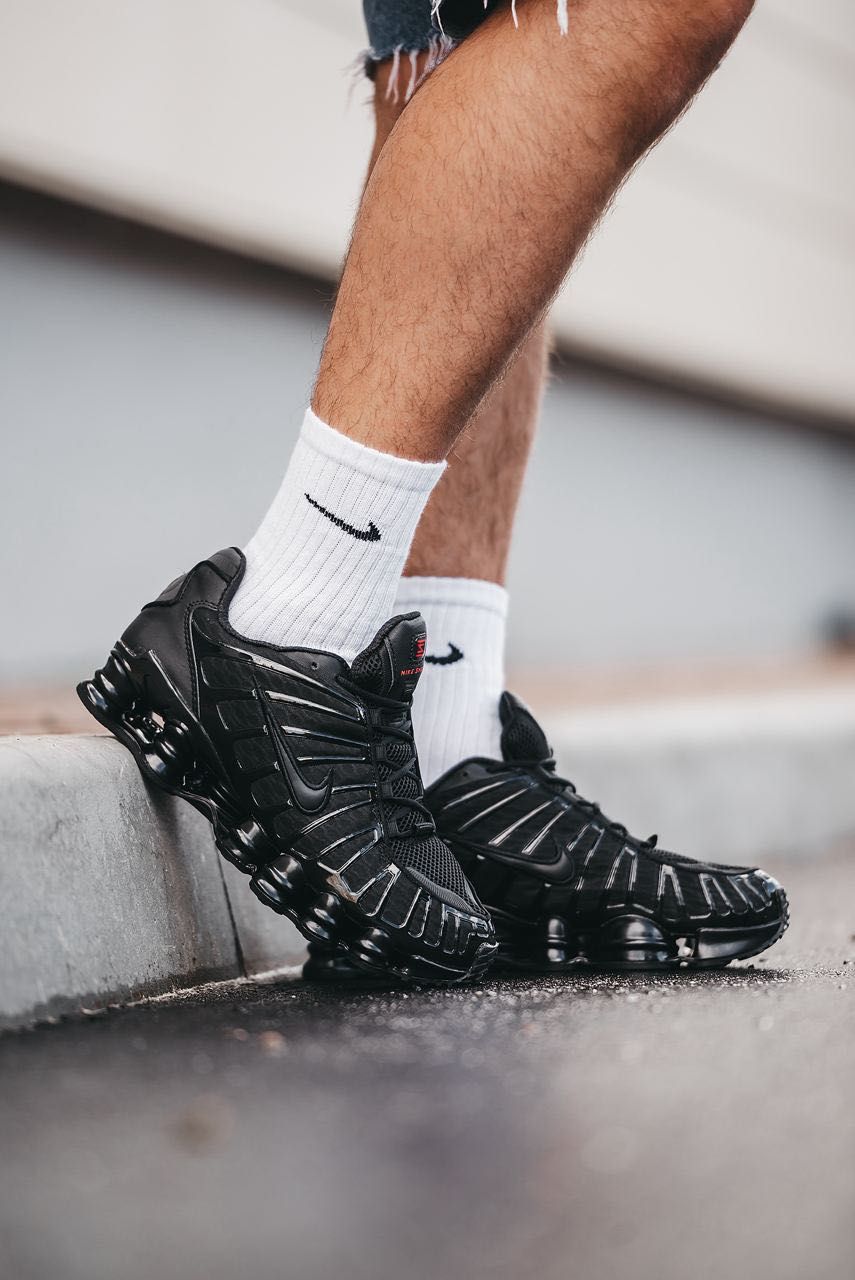 Мужские кроссовки Nike SHOX TL - 2 цвета. Размеры 40-45