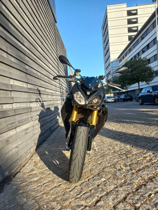 BMW S1000R naked