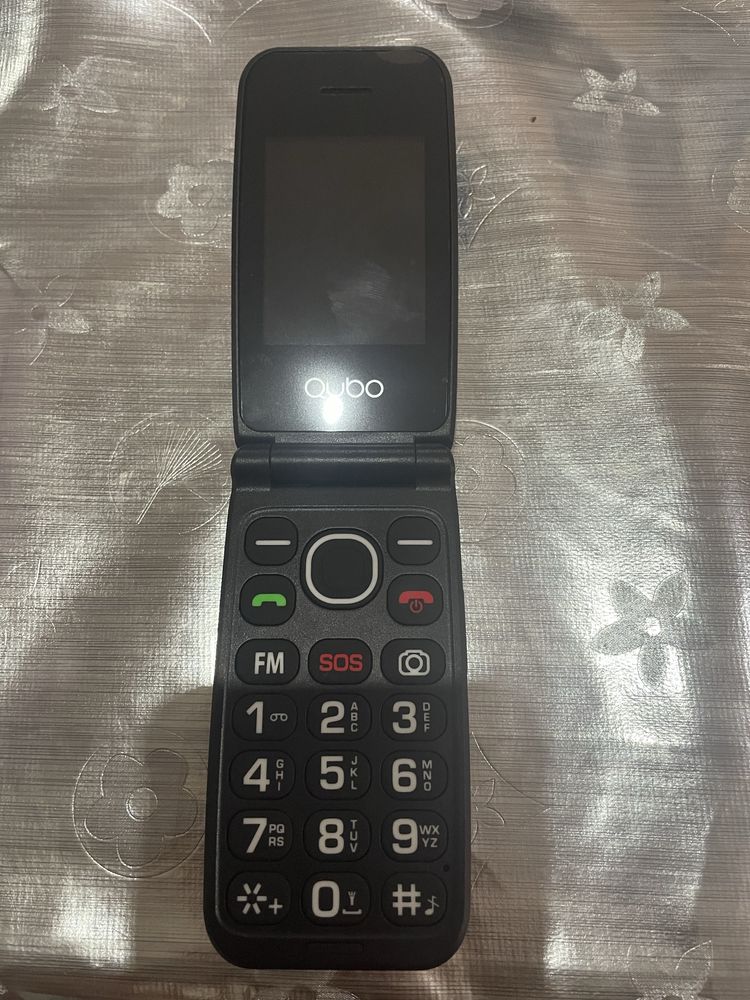 Telemovel Qubo NeonW Novo