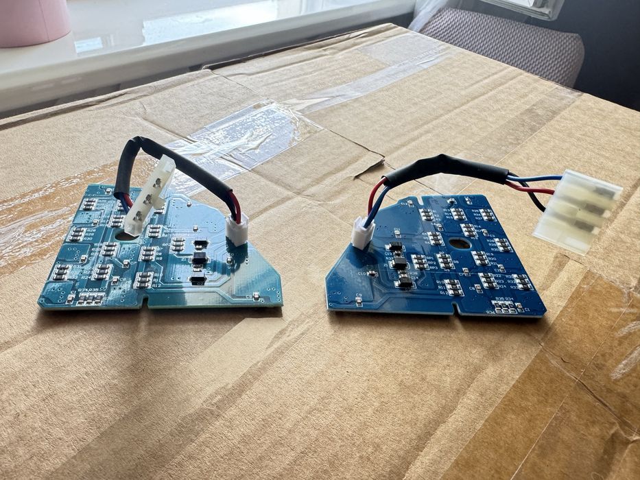 Qashqai j10 плата фонаря нова права ліва