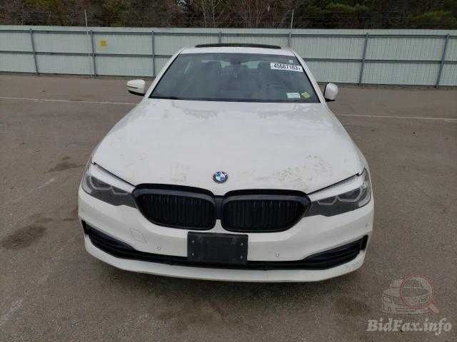 Разборка БМВ BMW 5 G30 G31 Г30 бампер капот крыло фара дверь розборка