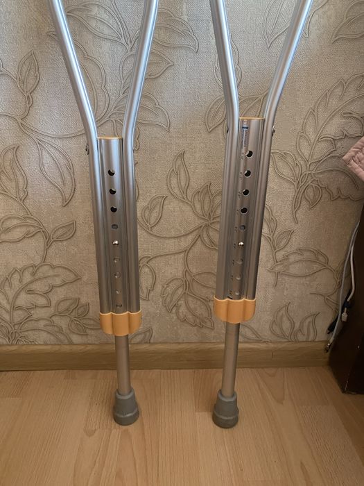 Милиці в ідеальному стані