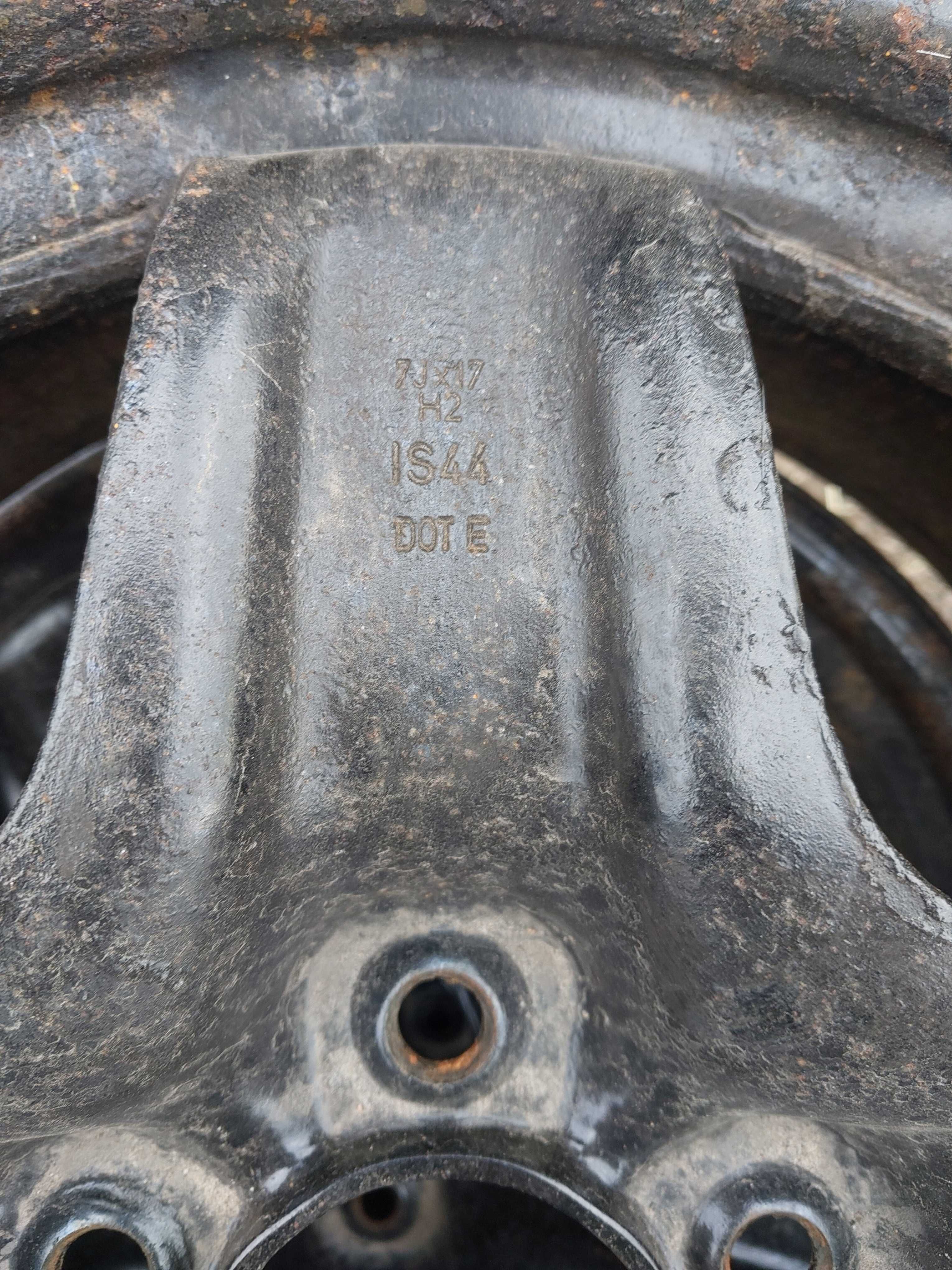 Felgi stalowe 17 5x115 Opel Strukturalne czujniki powietrza Komplet