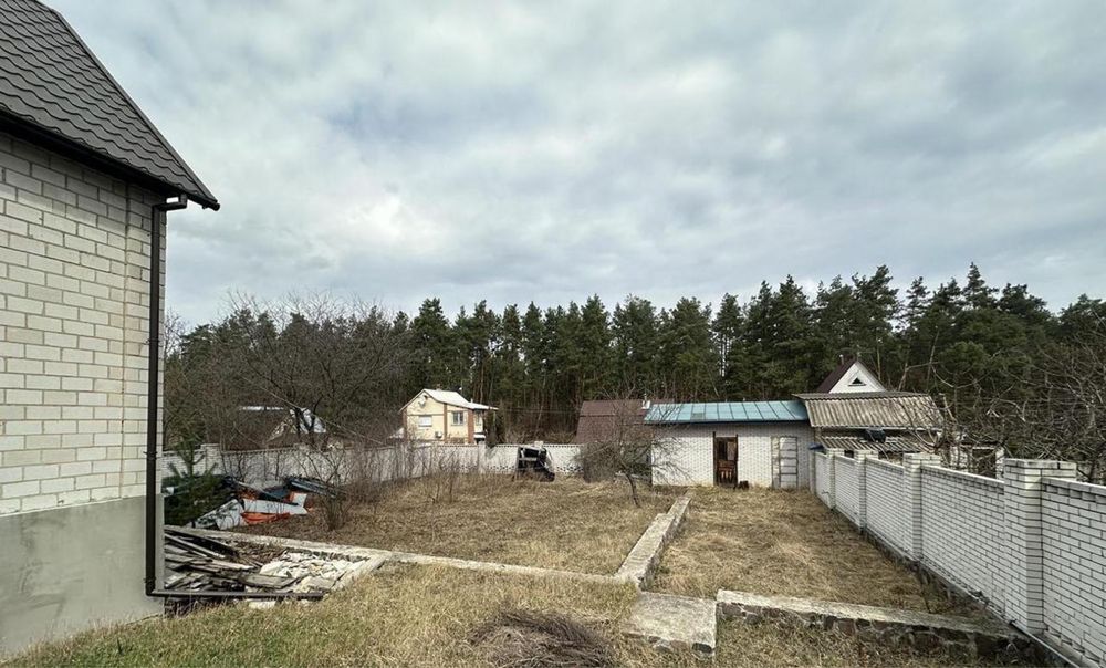 Продаеться дачний будинок. Киівська обл. Васильківский р-н. Кожухівка.