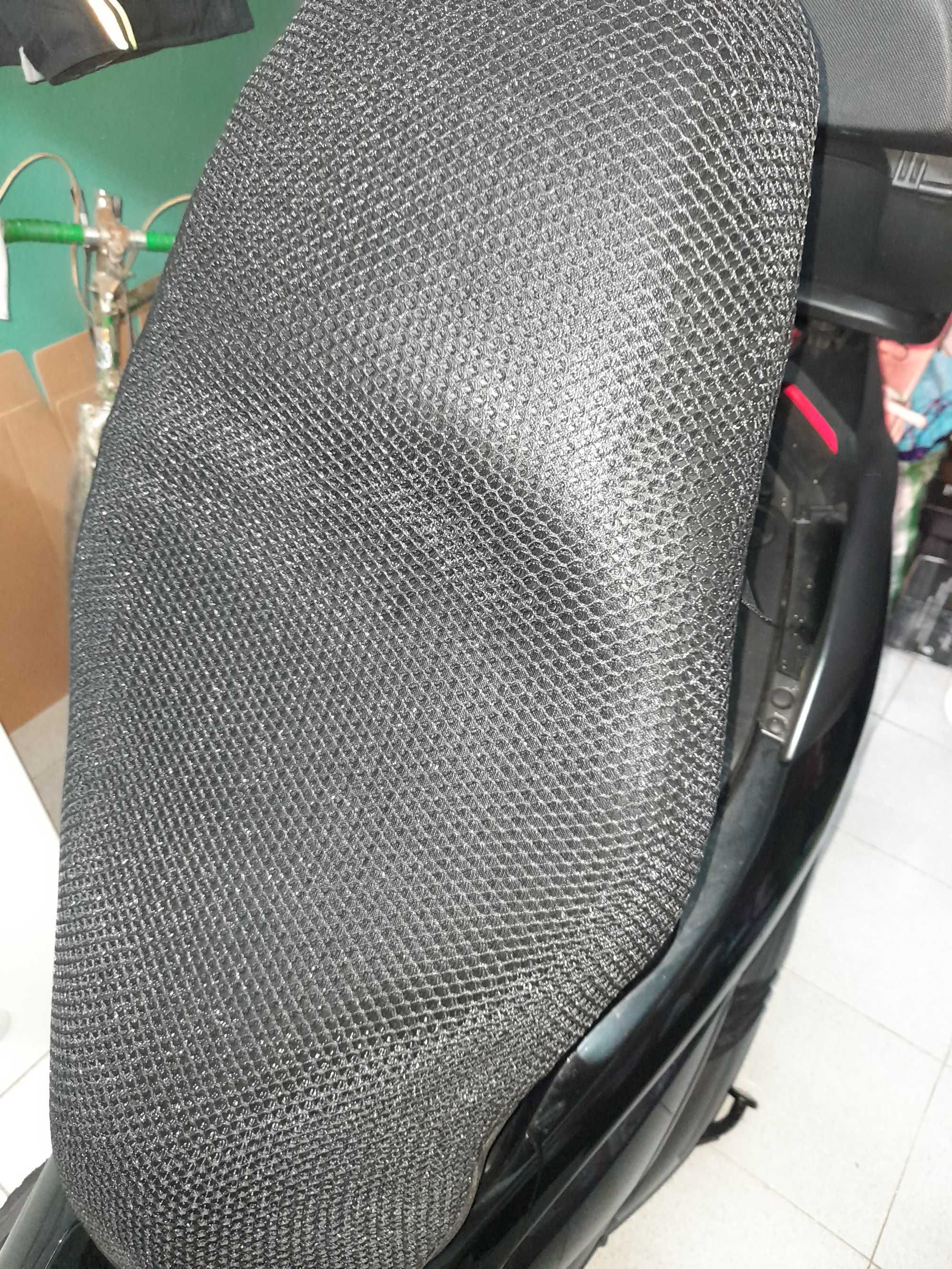 Capa para banco de scooter