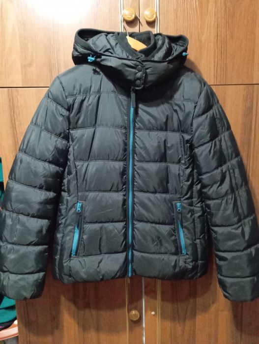 Куртка в новому стані