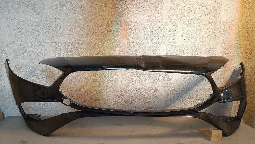 Vendo parachoque de frente Mercedes A class W W177 AMG  ano 2018/24