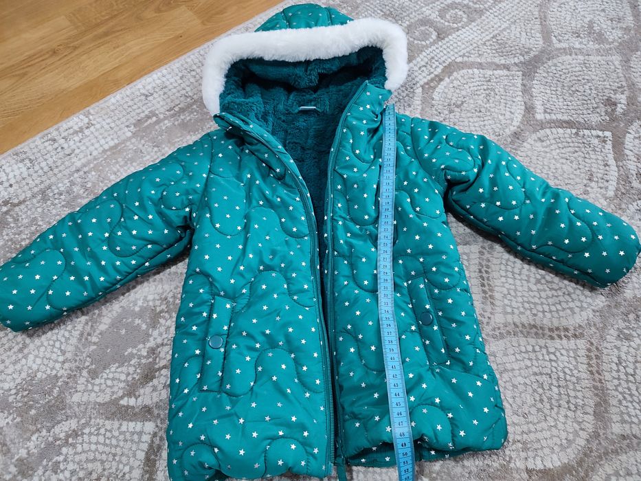 Kurtka zimowa ocieplana 104, dziewczynka.