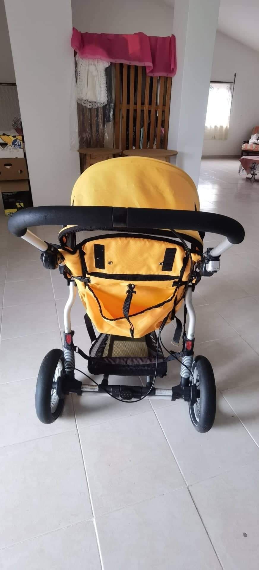 Cadeira de passeio Maxi Cosi