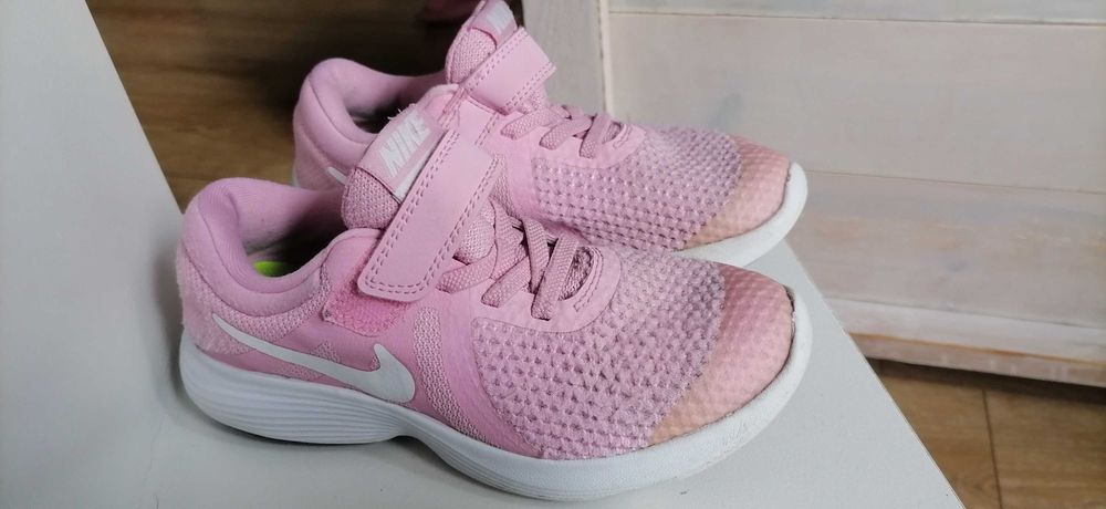 Adidaski nike rozm 31