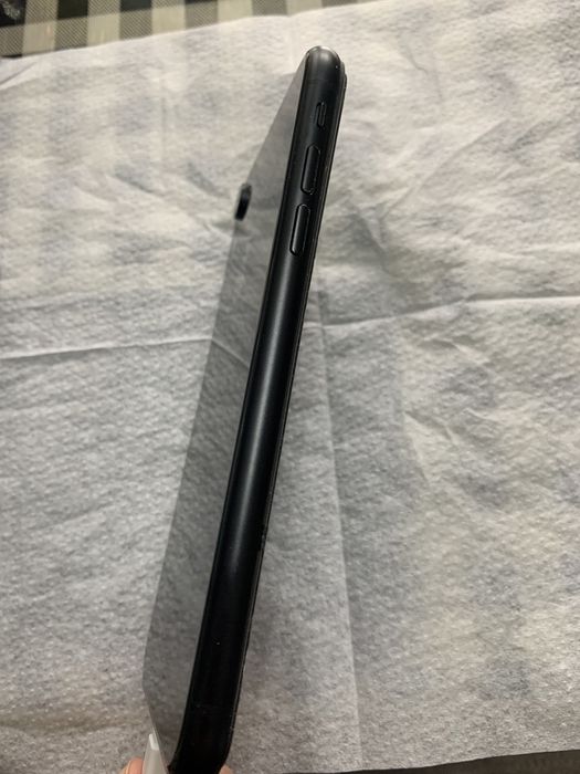 Б/у iPhone Xr на запч или под рем