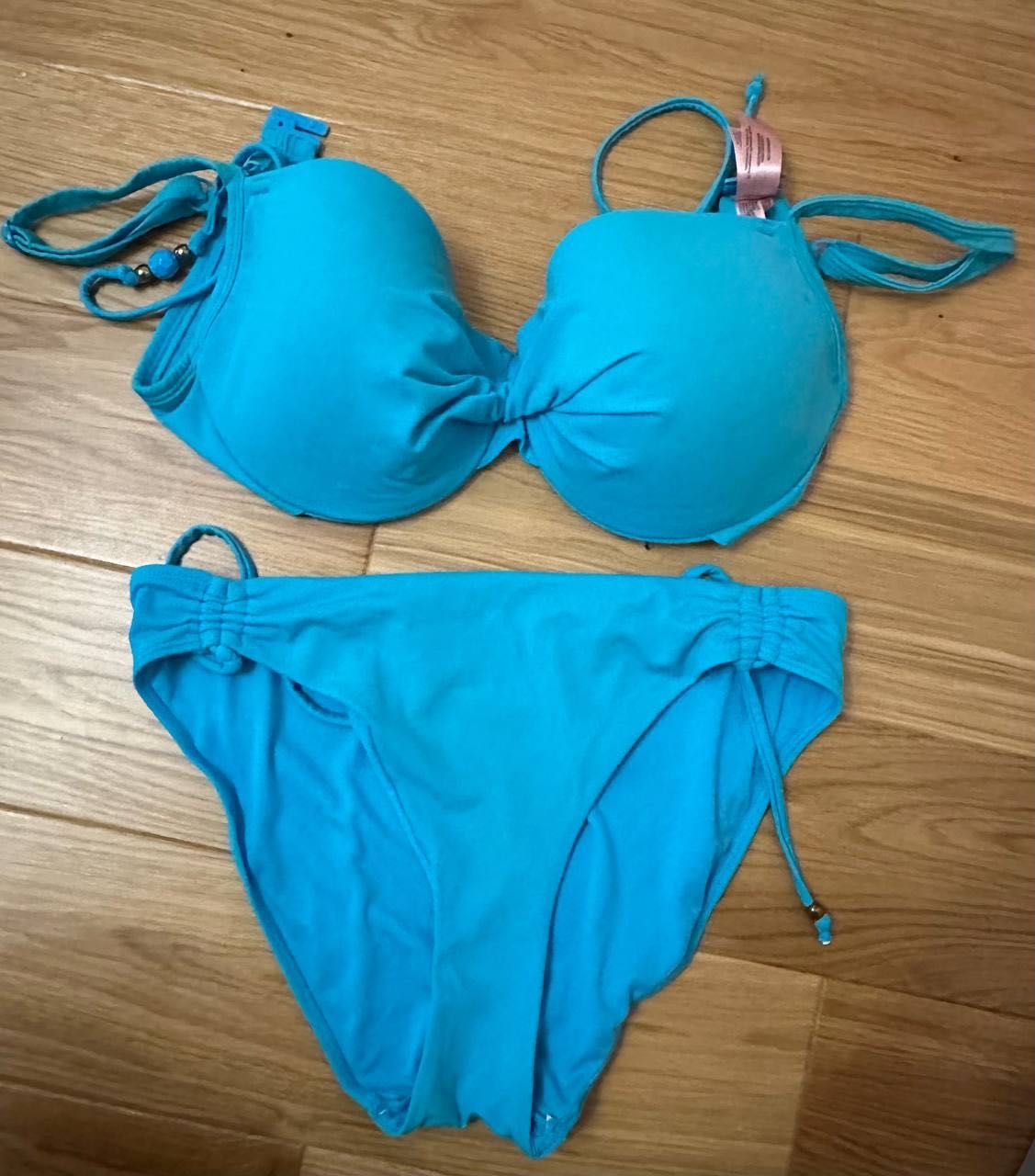 Жіночий купальник hunkemoller