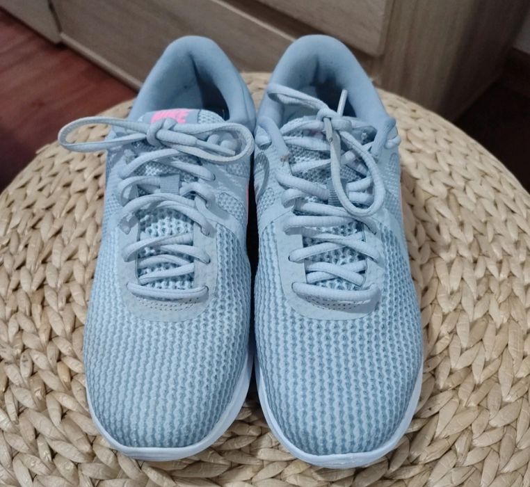 Sapatilhas Nike revolution 4