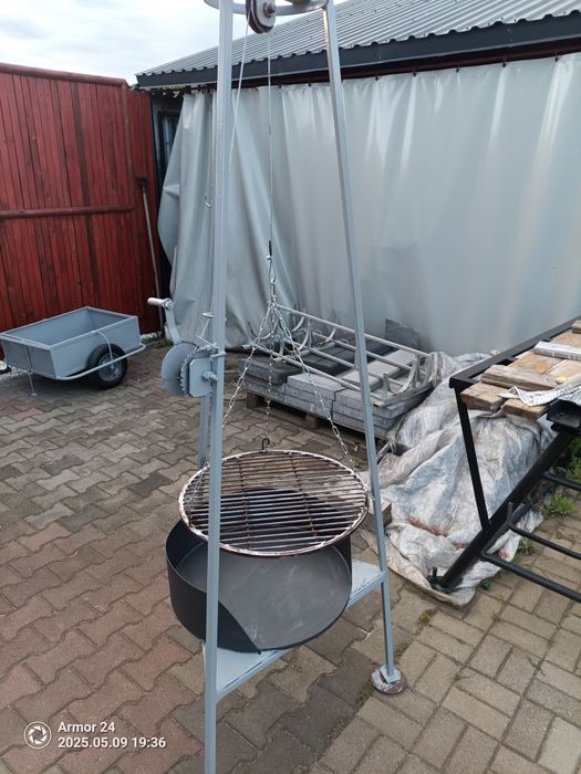 Witam mam na sprzedanie nowego grilla