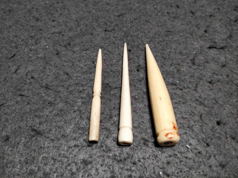 Raro conjunto de agulhas em osso dos finais do sec. XIX