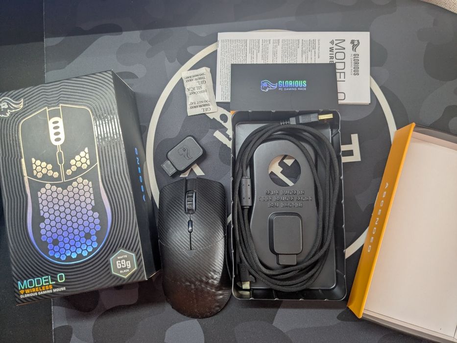 Rato glorious model o wireless