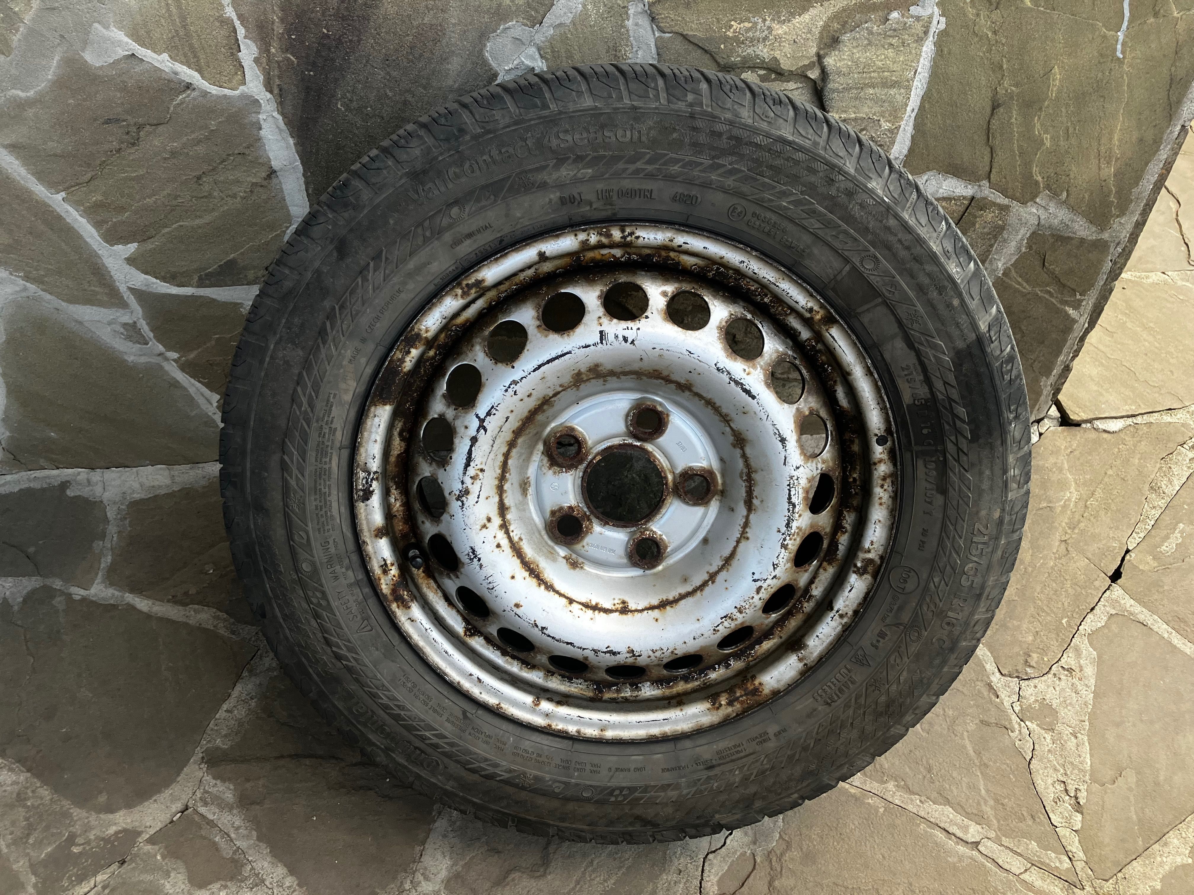 Запаска Т5 r16 5*120